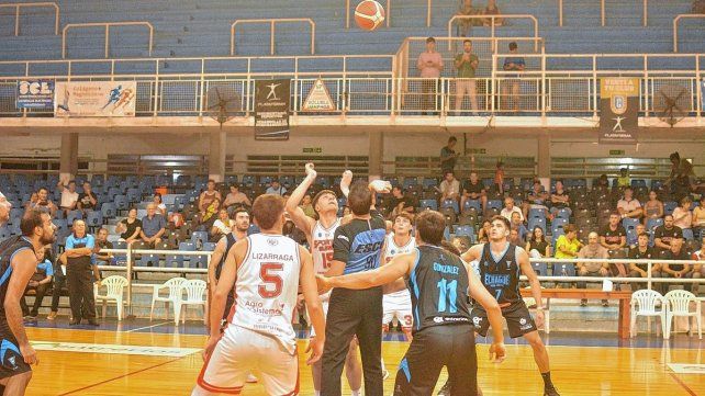 En el Butta, Echagüe no pudo con el equipo santafesino. En el Butta, Echagüe no pudo con el equipo santafesino.