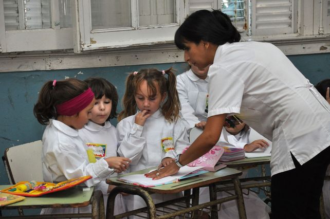 Los datos surgen del informe sobre las "políticas públicas docentes" presentado este miércoles por la Organización de Estados Iberoamericanos y el Diálogo Interamericano.