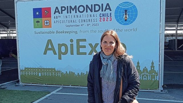 Presencia. La docente e investigadora Verónica Busch presentó proyectos en el Congreso Internacional de Apimondia.