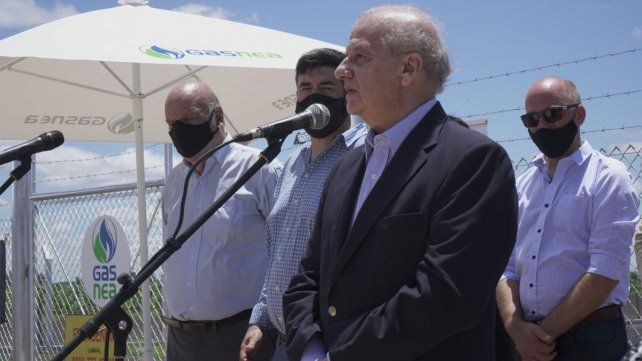 Oscar Dores, presidente de Gasnea dando el discurso en Entre Ríos. 
