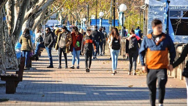 El fin de semana largo visitaron Entre Ríos 160 mil personas y el promedio de ocupación hotelera fue 92%, dijo Schey, presidente de la Cámara de Turismo