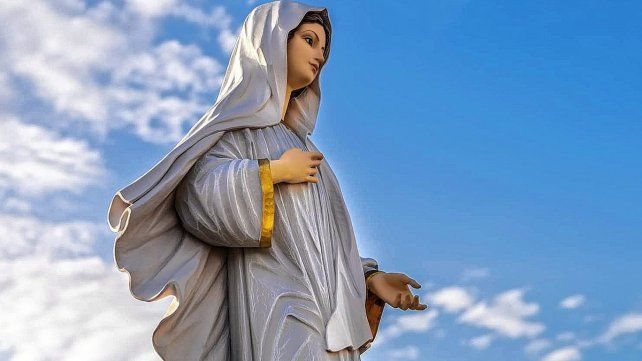Apariciones. Y hechos sobrenaturales como Medjugorje en Croacia, requieren mayor análisis.