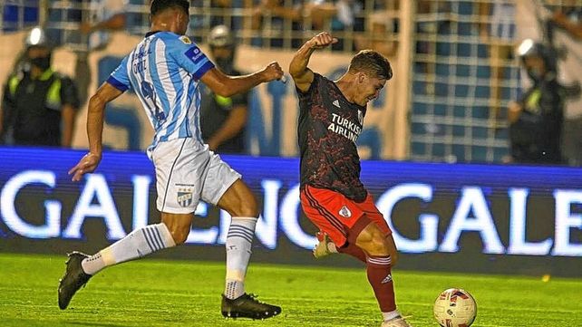 River y Atlético Tucumán empataron los últimos tres juegos que disputaron en el Jardín de la República. River y Atlético Tucumán empataron los últimos tres juegos que disputaron en el Jardín de la República.