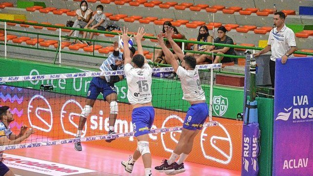 Paracao perdió ante Ciudad Vóley 3-0 en el inicio del último Tour.