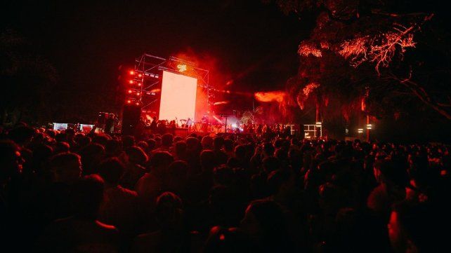 AL+ es la productora más grande de Entre Ríos. AL+ es la productora más grande de Entre Ríos.