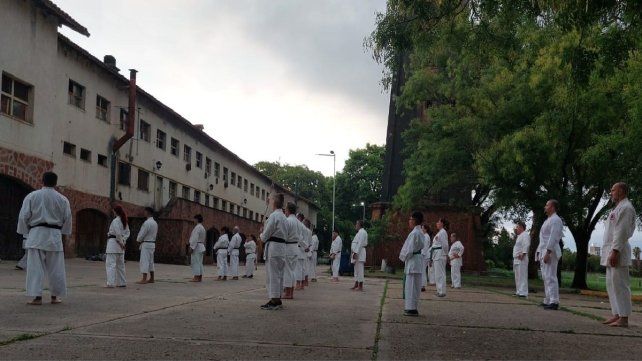 Hubo un encuentro de entrenamiento intensivo en el Complejo Escuela Hogar. Hubo un encuentro de entrenamiento intensivo en el Complejo Escuela Hogar.