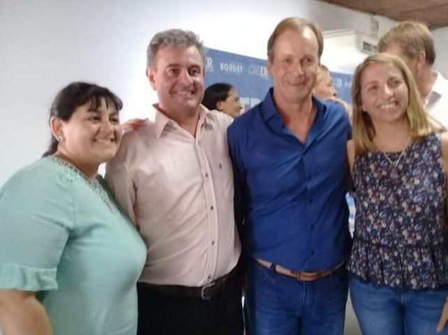 Archivo: Rey junto al gobernador Gustavo Bordet y la vice Laura Stratta. Archivo: Rey junto al gobernador Gustavo Bordet y la vice Laura Stratta.