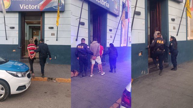 Tres jóvenes fueron detenidos en Victoria por robo. Tres jóvenes fueron detenidos en Victoria por robo.