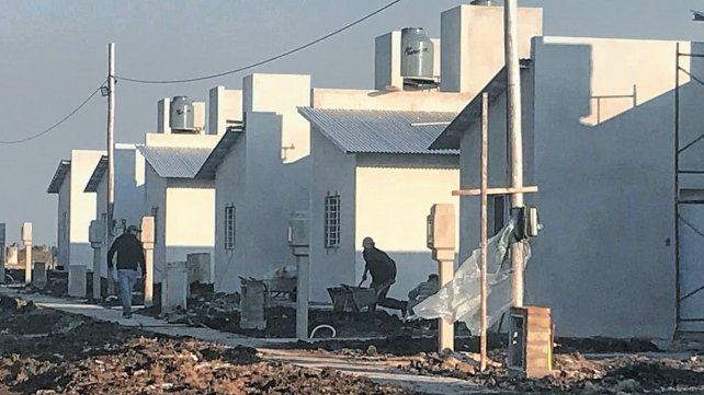 La provincia realizó convenios para construir nuevas viviendas. Las mismas, serán destinadas a 5 localidades de Entre Ríos.