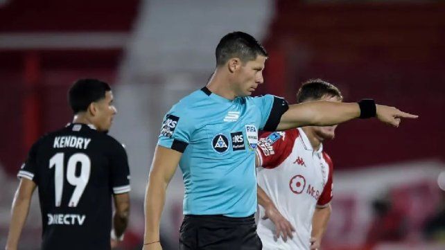Después de las polémicas, se definieron los árbitros de las semifinales del Torneo Apertura Después de las polémicas, se definieron los árbitros de las semifinales del Torneo Apertura