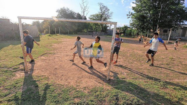 El deporte es fundamental para que las infancias pasen el menor tiempo posible en la calle.