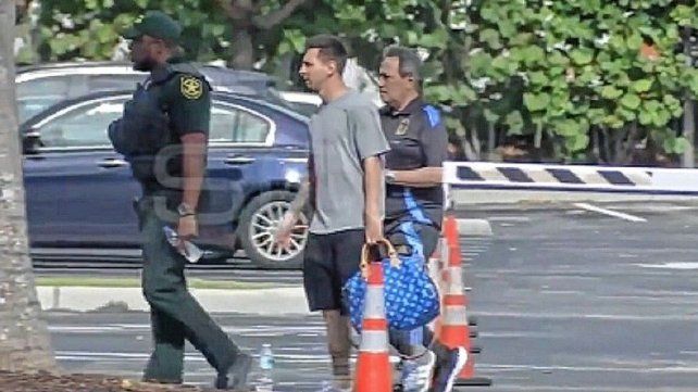 Lionel Messi llegó a la concentración de la Selección Argentina Lionel Messi llegó a la concentración de la Selección Argentina