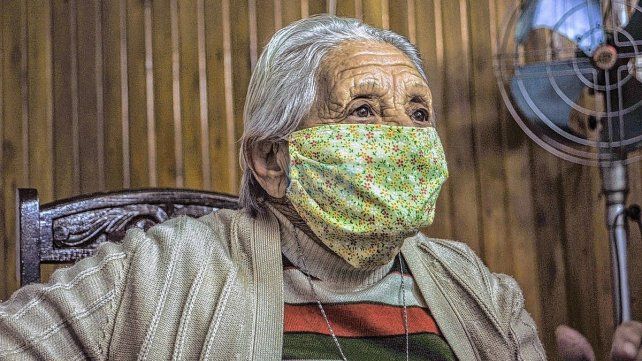 Doña Paula quiere volver a hacer el milagro en la cancha de Patronato