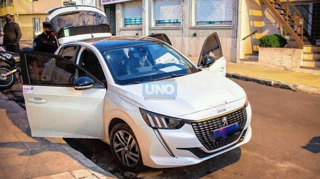 El viernes a la tarde peritaron el auto de alta gama propiedad de Tacuara, quien tiene varios vehículos más, pese a ser un empleado municipal.