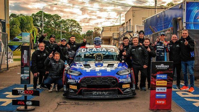 Leonel Pernía fue el dueño del sábado en Concordia. Leonel Pernía fue el dueño del sábado en Concordia.