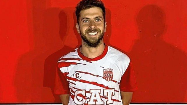 Eric Suquilvide, entrenador de Talleres Blanco, que participará en el Regional de Clubes F.