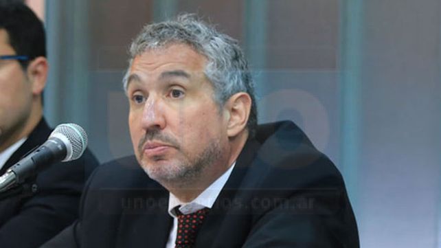 El defensor José Iparraguirre El defensor José Iparraguirre