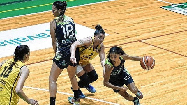Berazategui y Corrientes jugarán la final el sábado 23