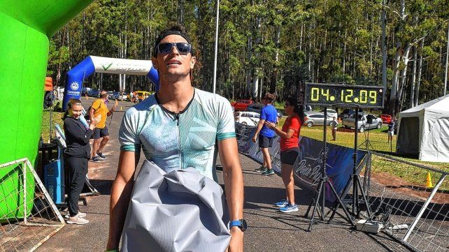 En Concordia se corrió el Triatlón XL.