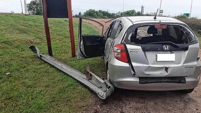 Joven se durmió al volante y chocó en el Acceso Norte