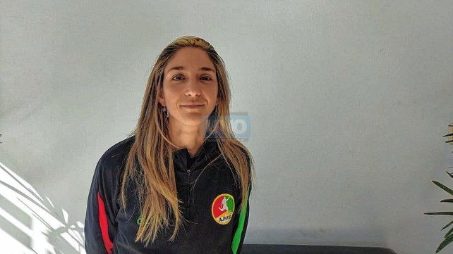 Ayelén Gillij, entrenadora del seleccionado C20 femenino de futsal que está compitiendo en Rosario. Ayelén Gillij, entrenadora del seleccionado C20 femenino de futsal que está compitiendo en Rosario.