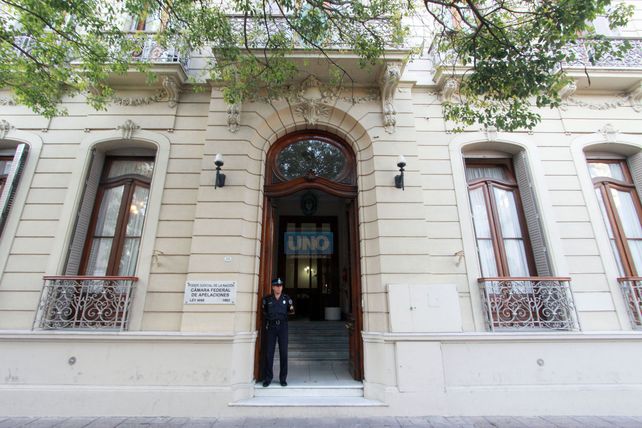 El viernes a la mañana los detenidos llegarán al Juzgado Federal. Foto UNO Archivo. El viernes a la mañana los detenidos llegarán al Juzgado Federal. Foto UNO Archivo.