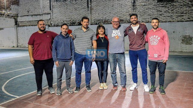 Olimpia colecta juguetes y ropa para donar en Villa Huesito. Olimpia colecta juguetes y ropa para donar en Villa Huesito.