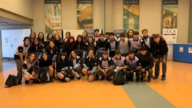 El grupo de estudiantes del último año de San Francisco de Borja invita a realizar donaciones, que entregarán personalmente en Estación Parera