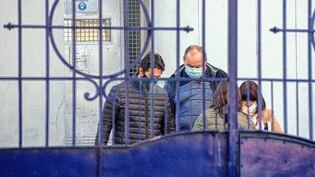 Gestos de dolor y profunda tristeza entre los familiares de Sergio Varisco 