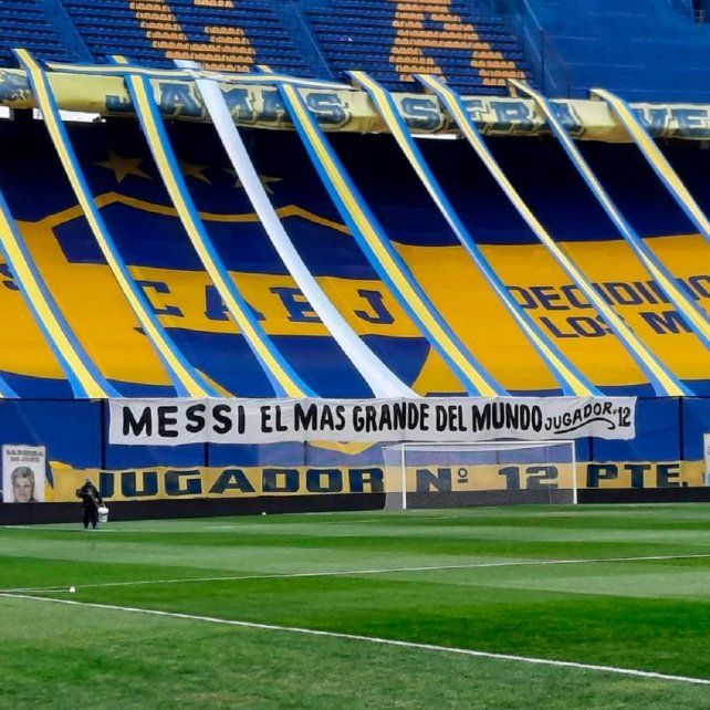 La pancarta para Messi que colgaron en La Bombonera
