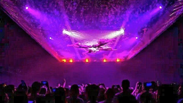 Quedan a la venta las últimas entradas para los shows que Fuerza Bruta Wayra brindará la semana del 7 al 12 de marzo en la Estación Belgrano