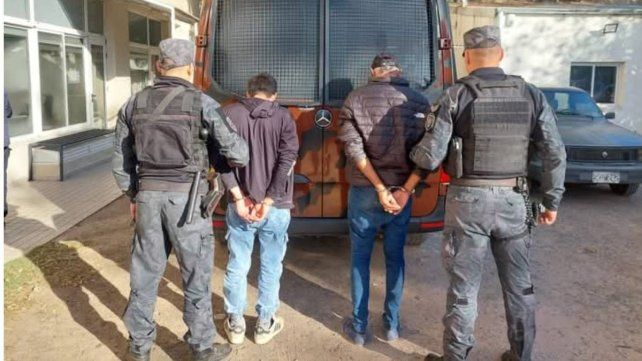 Hernandarias: se atrincheró en su casa y disparó contra los policías Hernandarias: se atrincheró en su casa y disparó contra los policías