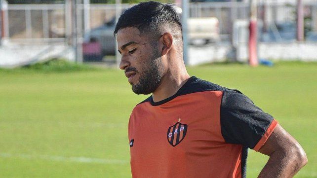 Diego Cardozo deja Patronato para sumarse a Germinal de Rawson. Diego Cardozo deja Patronato para sumarse a Germinal de Rawson.