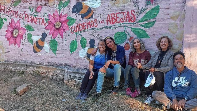 Van a inaugurar un mural por el Día de las Abejas en el Parque Gazzano.