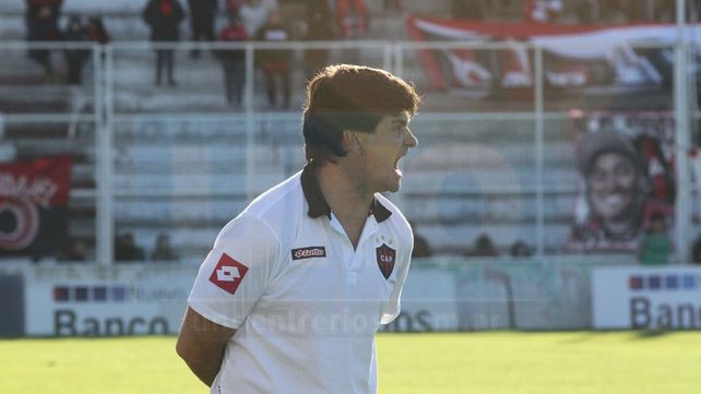 Rubén Forestello, en su paso por Patronato en Primera División Rubén Forestello, en su paso por Patronato en Primera División