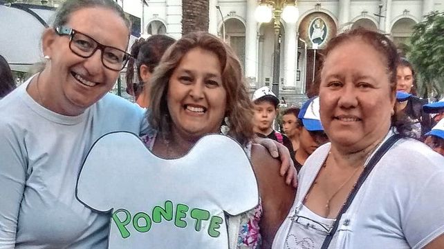 En el Día del Cáncer Infantil invitan a vestirse de blanco. En el Día del Cáncer Infantil invitan a vestirse de blanco.