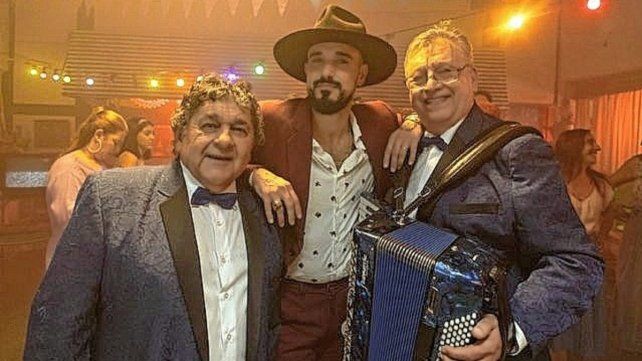 Abel Pintos se unió a Los Palmeras para presentar