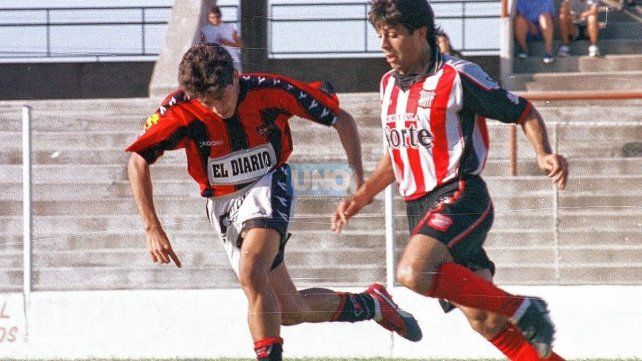 El primer cruce entre Patronato y San Martín de Tucumán fue por el Torneo Argentino A. El primer cruce entre Patronato y San Martín de Tucumán fue por el Torneo Argentino A.