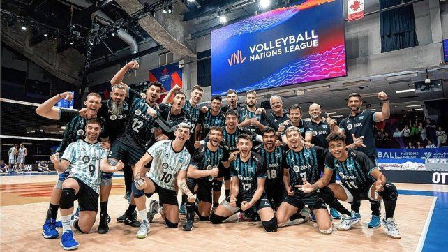 Vóley: Argentina, con Luciano Vicentín, derrotó a Italia. Vóley: Argentina, con Luciano Vicentín, derrotó a Italia.
