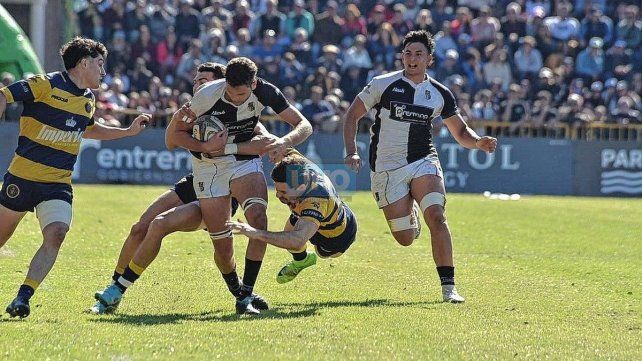 Felipe Villagrán tuvo una gran temporada 2022 en el club Estudiantes.