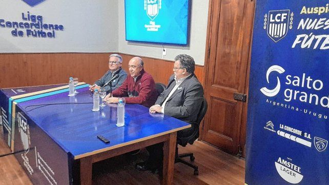 El intendente Alfredo Francolini estuvo en la presentación del nuevo logo.