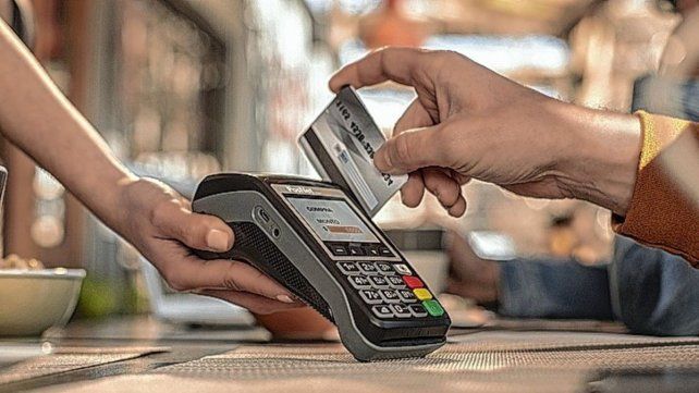 La propina electrónica se implementa porque cada vez más gente paga con QR, transferencia u otra forma online. La propina electrónica se implementa porque cada vez más gente paga con QR, transferencia u otra forma online.