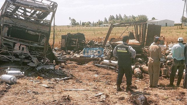 Tragedia: Los bomberos tardaron alrededor de 30 minutos en llegar al lugar. Tragedia: Los bomberos tardaron alrededor de 30 minutos en llegar al lugar.