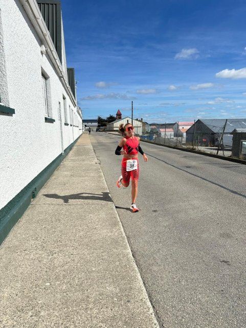 Candela Cerrone en plena compentecia. Candela Cerrone en plena compentecia.