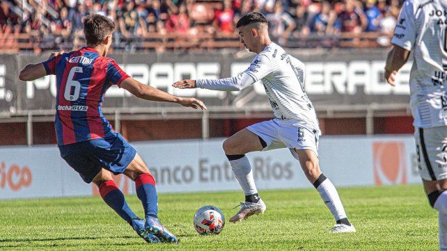 Los hinchas de San Lorenzo insultaron a Tinelli después de la derrota ante Patronato.