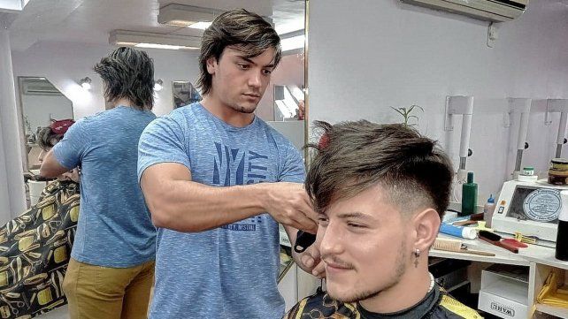 El Día del Peluquero y el saludo de la Federación Entrerriana.