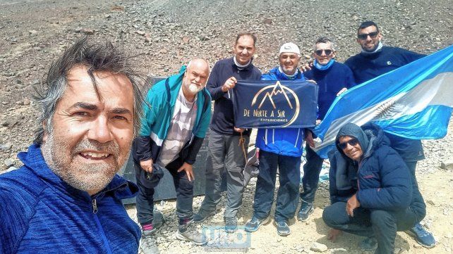 Diego Burgos era el mayor del grupo que decidió caminar tres días hasta llegar al lugar de la tragedia de los Andes. Diego Burgos era el mayor del grupo que decidió caminar tres días hasta llegar al lugar de la tragedia de los Andes.