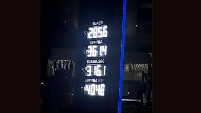 Como lo habían hecho las otras petroleras, YPF aumentó los precios de sus combustibles. La suba ya impactó en los surtidores de Paraná Como lo habían hecho las otras petroleras, YPF aumentó los precios de sus combustibles. La suba ya impactó en los surtidores de Paraná