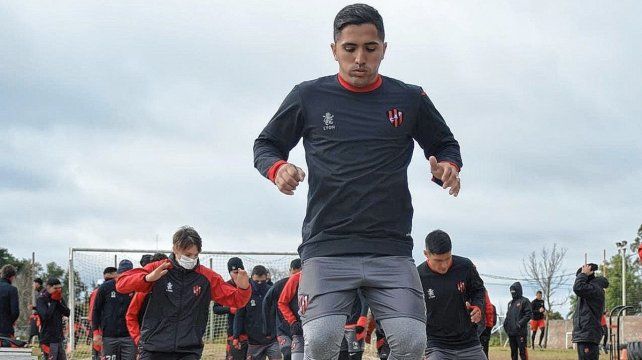 Facundo Cobos busca su mejor puesta a punto desde lo físico.