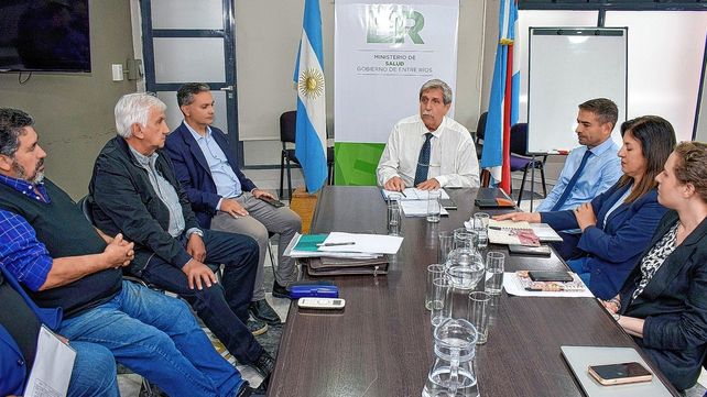 Iosper y los anestesiólogos se reunieron dos veces, con la mediación del Ministerio de Salud de la Provincia. Iosper y los anestesiólogos se reunieron dos veces, con la mediación del Ministerio de Salud de la Provincia.